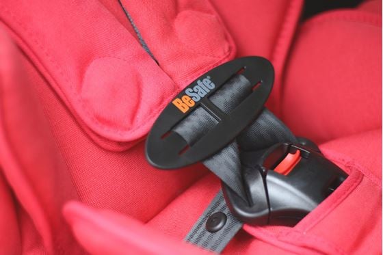 Bilde av UTGÅTT! BeSafe Beltesamler, til bilstoler til barn