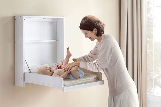 Bilde av Sagababy Vegghengt Stellebord, Hvit Tre