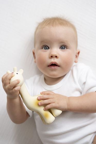 Bilde av UTGÅTT! Tikiri Naturgummi Giraff Bitedyr