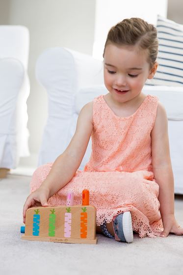 Bilde av UTGÅTT! EverEarth Treleke, Pop Up Bunny Toy
