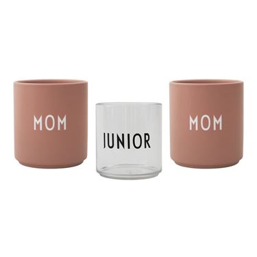 Bilde av Design Letters Family Mom & Mom Gavepakke kopper