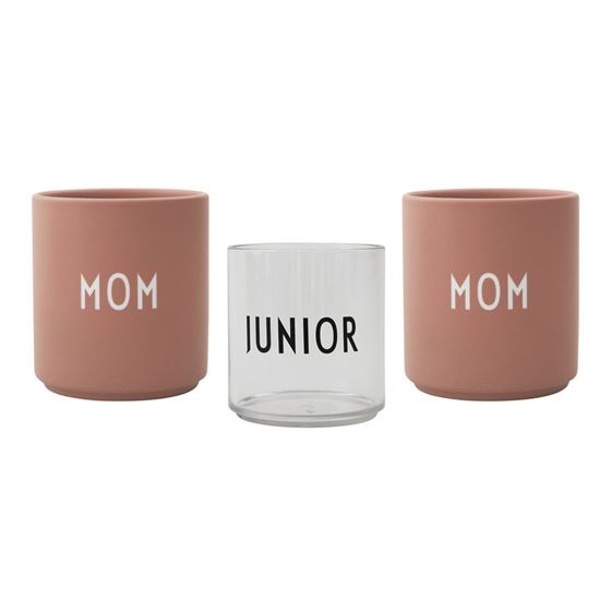 Bilde av Design Letters Family Mom & Mom Gavepakke kopper