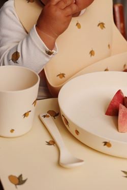 Bilde av Kongens Sløjd Gavesett - Barneservice, Sitron