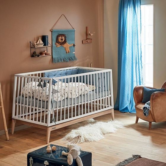 Bilde av Leander Luna Babyseng, Sprinkelseng i Eik