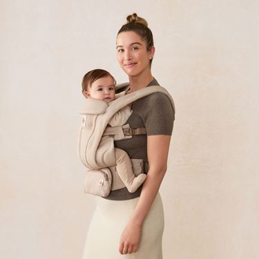 Bilde av Ergobaby Omni Deluxe Bæresele, Natural Beige Mesh