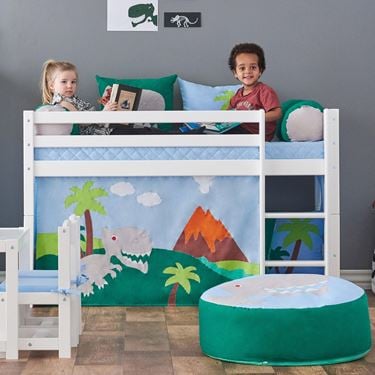 Bilde av Hoppekids Halvhøy Seng 70x160cm, med Dino gardin