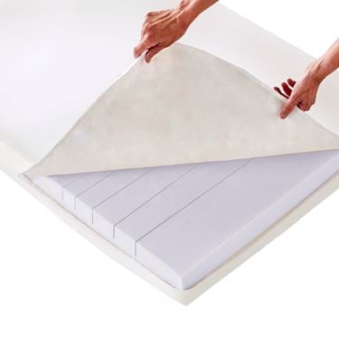 Bilde av Hoppekids Madrass til Juniorseng, Kaldskum, 70x160cm med trekk